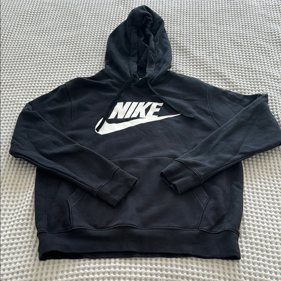 Nike Other - Nike Men's Black Hoodie